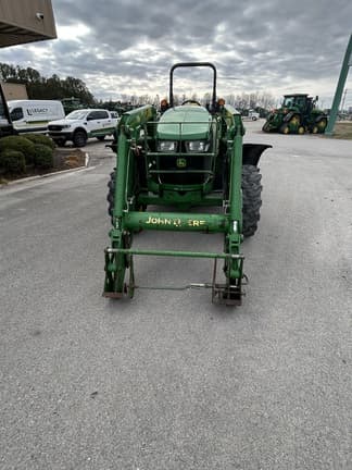 Image of John Deere 5100M equipment image 1