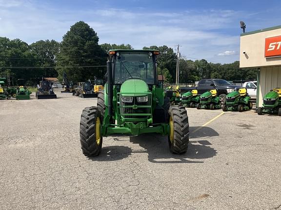 Image of John Deere 5100M equipment image 1