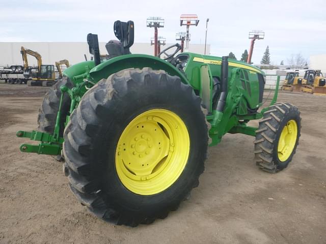 Image of John Deere 5100M equipment image 2