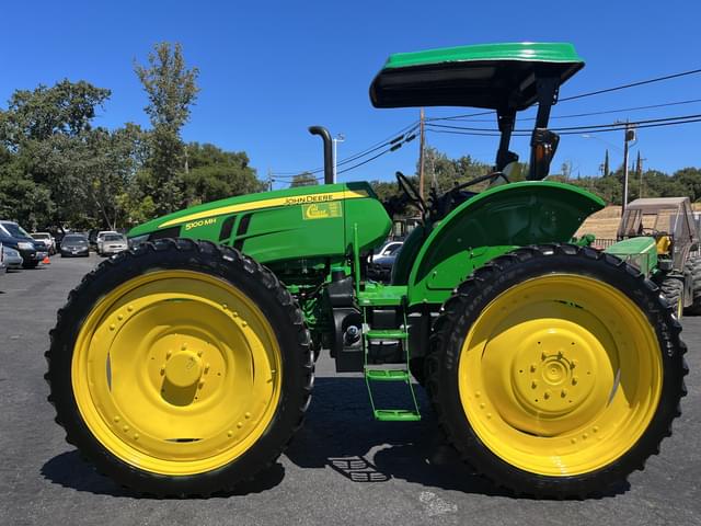 Image of John Deere 5100MH equipment image 2