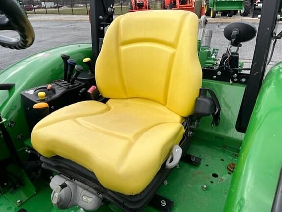 Main image John Deere 5100ML 17