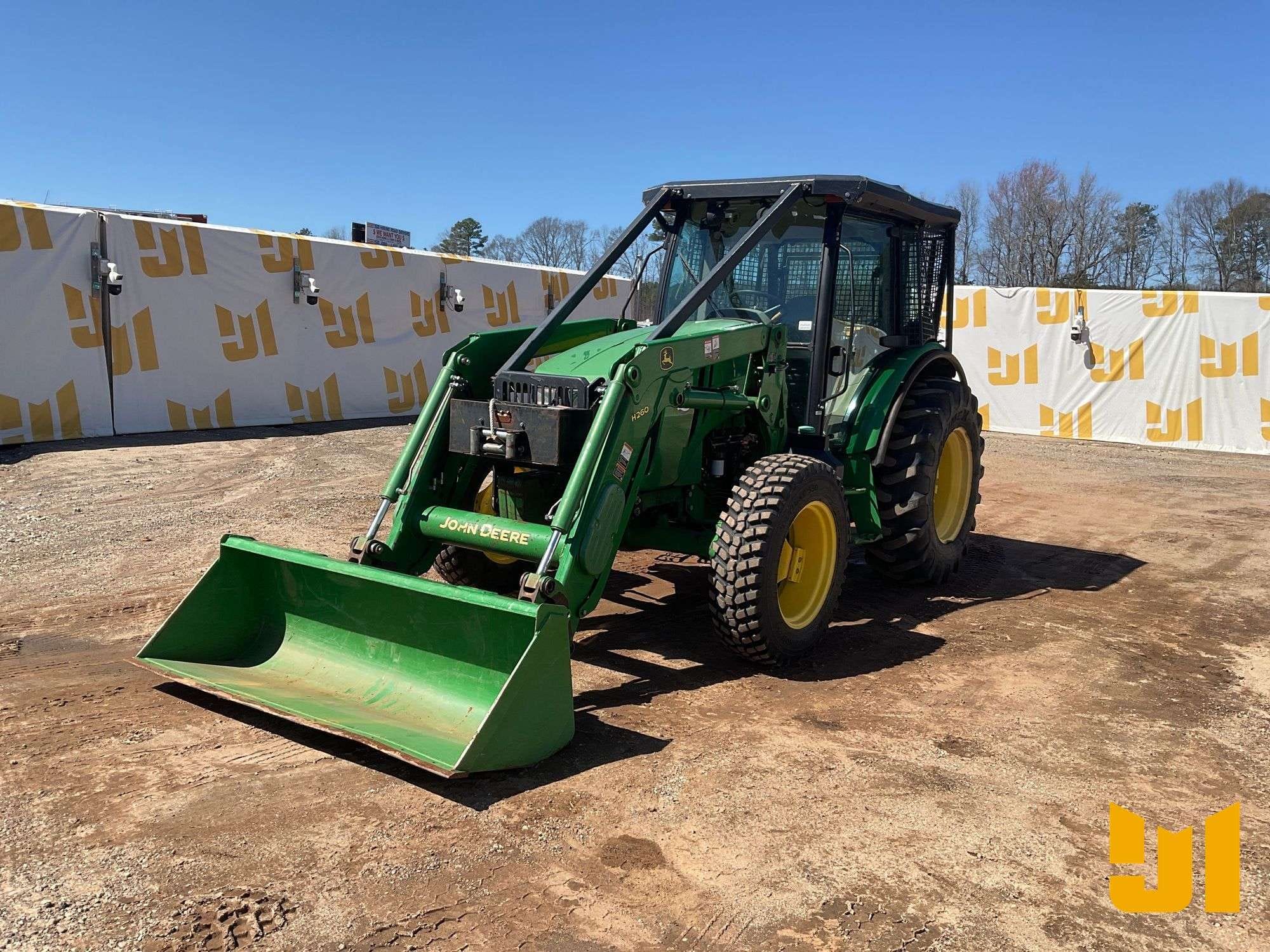 100 to 174 HP Tractors image