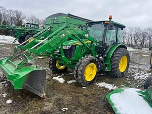 2016 John Deere 5115M Equipment Image0