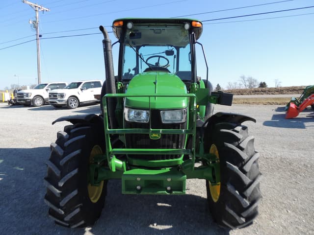 Image of John Deere 5115M equipment image 4