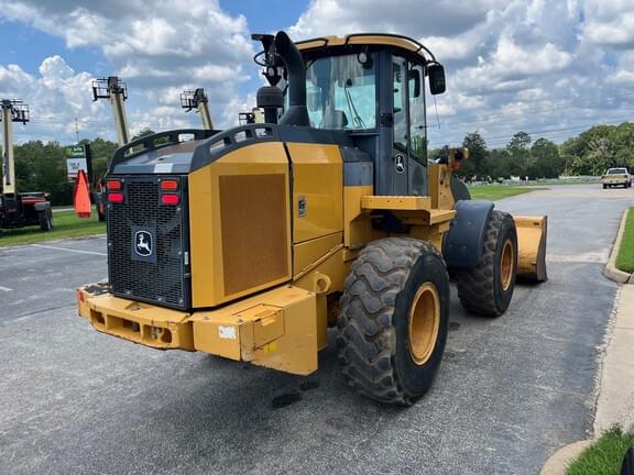 Image of John Deere 544K equipment image 3