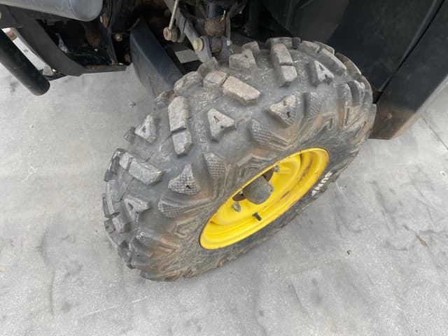 Image of John Deere XUV 550 equipment image 4