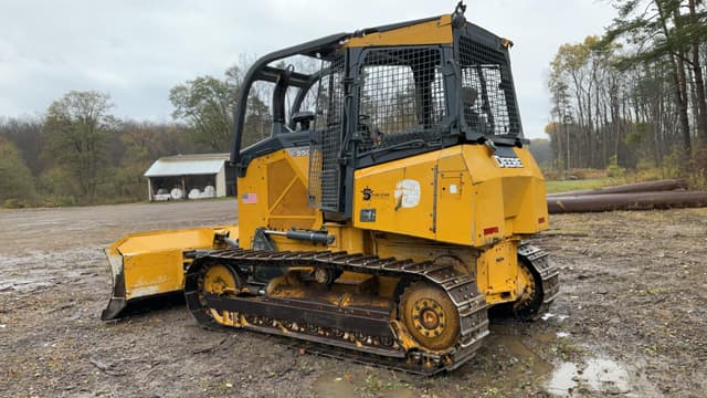 Image of John Deere 550K equipment image 2