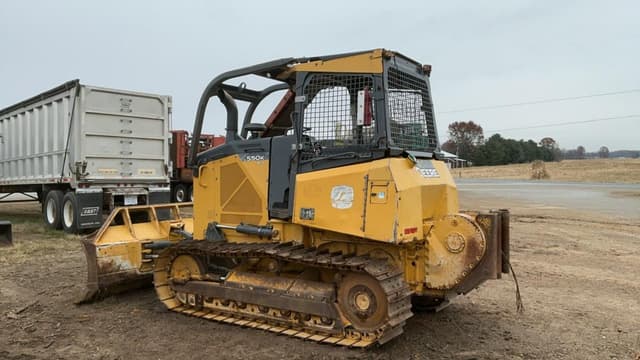 Image of John Deere 550K XLT equipment image 2