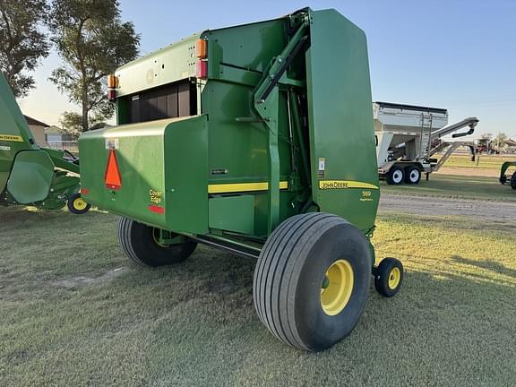 Image of John Deere 568 Mega Wide Plus equipment image 2