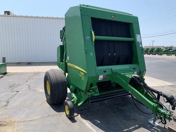 2016 John Deere 569 MegaWide Plus Equipment Image0
