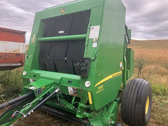 Image of John Deere 569 MegaWide Plus Image 0