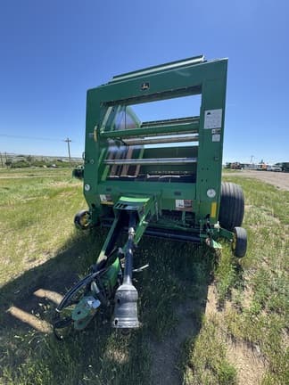 Image of John Deere 569 MegaWide Plus equipment image 1