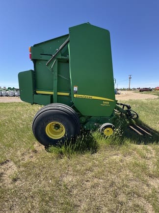2016 John Deere 569 MegaWide Plus Equipment Image0