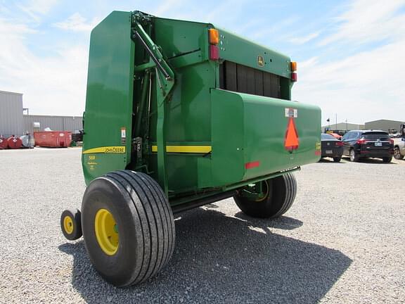 Image of John Deere 569 MegaWide Plus equipment image 2