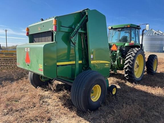 Image of John Deere 569 MegaWide Plus equipment image 4