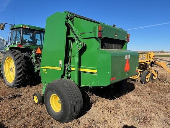 Image of John Deere 569 MegaWide Plus equipment image 1