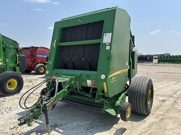 Image of John Deere 569 MegaWide Plus equipment image 3