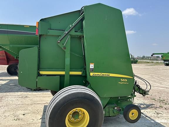 Image of John Deere 569 MegaWide Plus Primary image