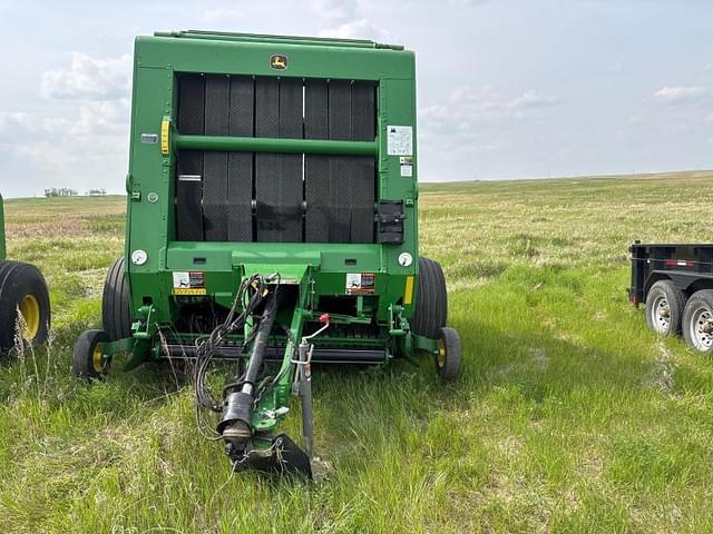 Image of John Deere 569 equipment image 1