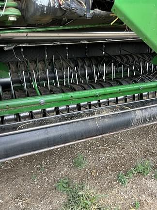 Image of John Deere 569 MegaWide Plus equipment image 4