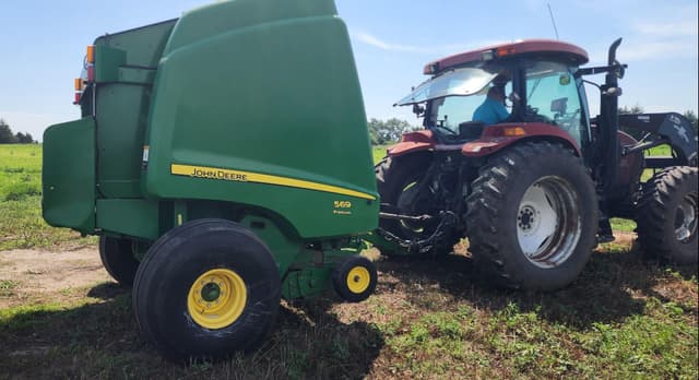 Image of John Deere 569 Premium equipment image 2