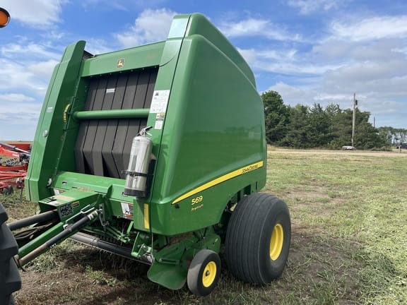 Main image John Deere 569 Premium