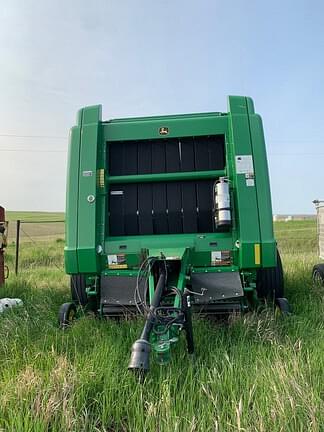 Image of John Deere 569 Premium equipment image 1