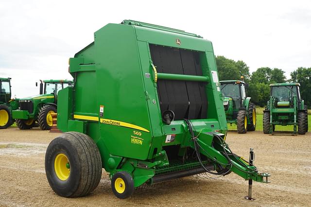 Image of John Deere 569 Premium equipment image 1