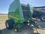 Thumbnail image John Deere 569 Premium 3