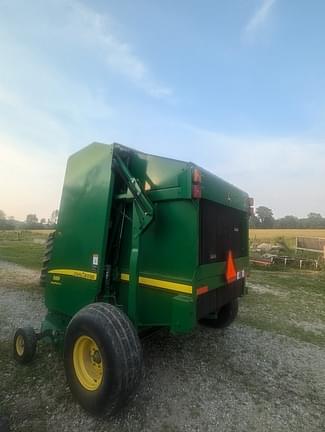 Image of John Deere 569 equipment image 1