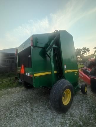 Image of John Deere 569 equipment image 4