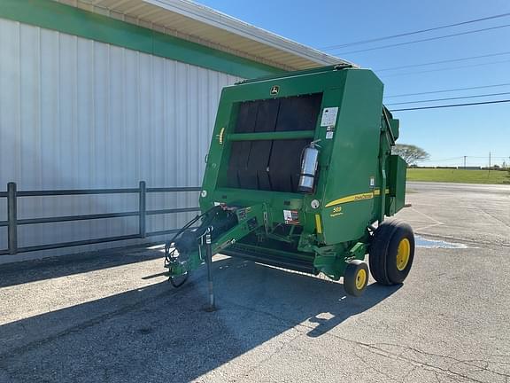 Image of John Deere 569 MegaWide Plus equipment image 1