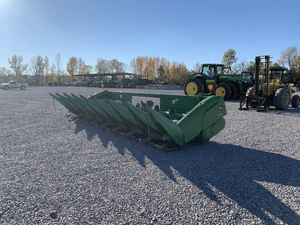 2016 John Deere 608C Image