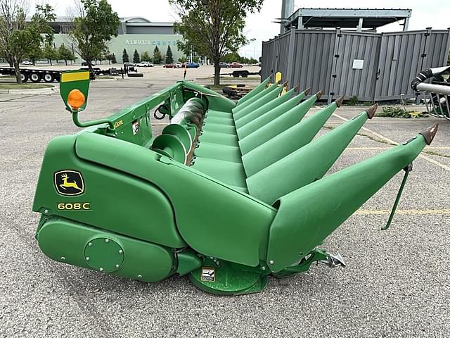Image of John Deere 608C equipment image 1