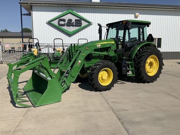 Main image John Deere 6105E