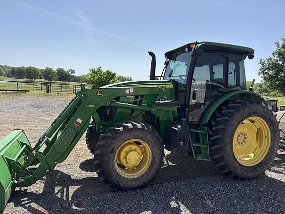 Image of John Deere 6105E equipment image 4