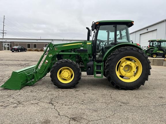 Image of John Deere 6105E equipment image 1