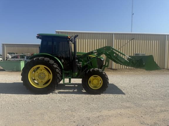 Image of John Deere 6105E equipment image 1