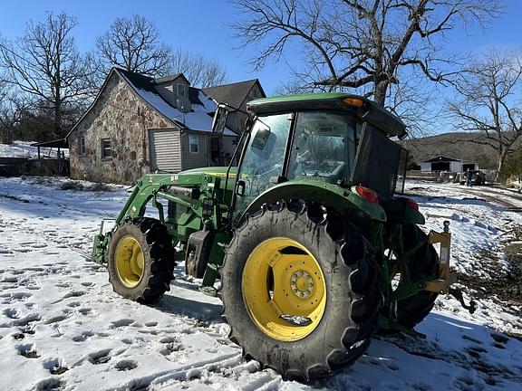Image of John Deere 6105E equipment image 1
