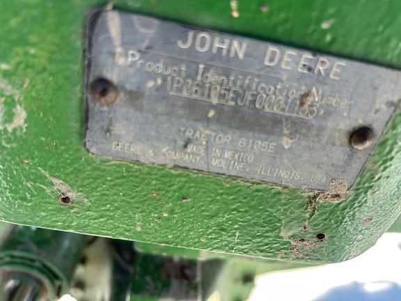 Image of John Deere 6105E equipment image 3