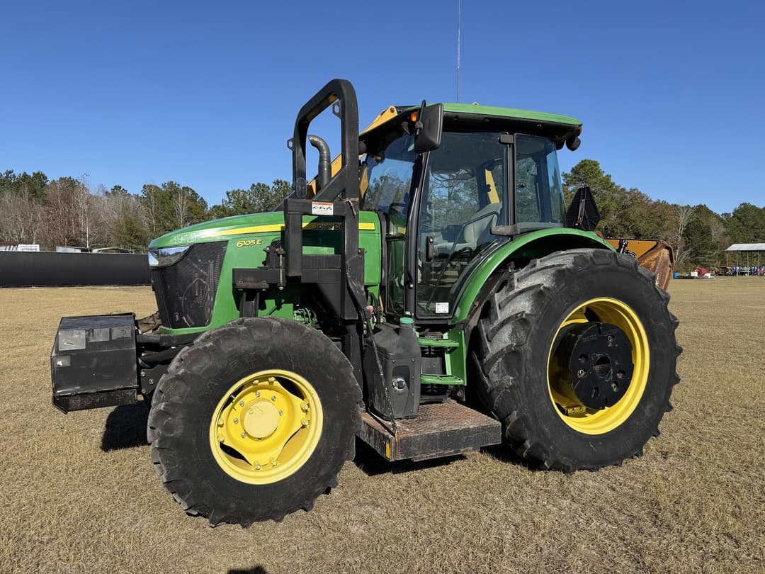 Image of John Deere 6105E Primary image