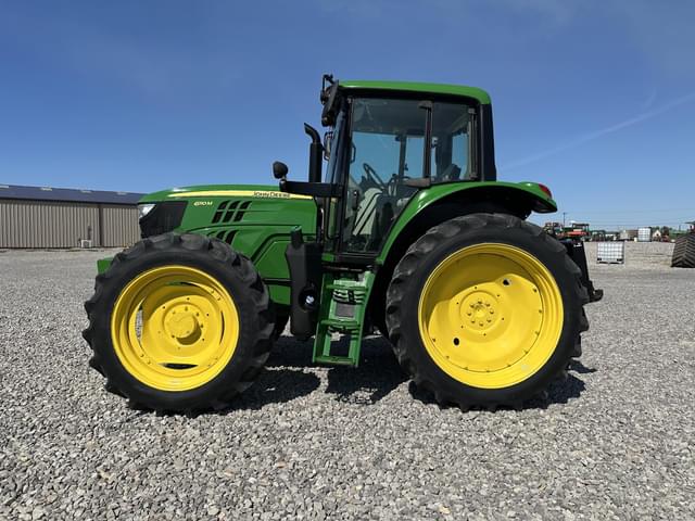 Image of John Deere 6110M equipment image 2