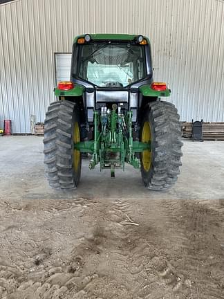 Image of John Deere 6110M equipment image 3