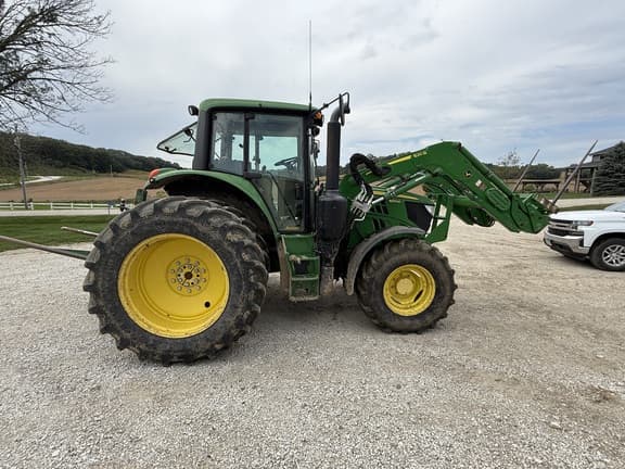 Image of John Deere 6110M equipment image 4