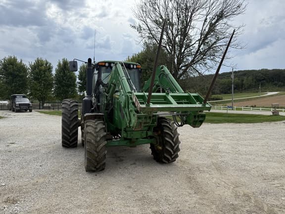 Image of John Deere 6110M equipment image 1