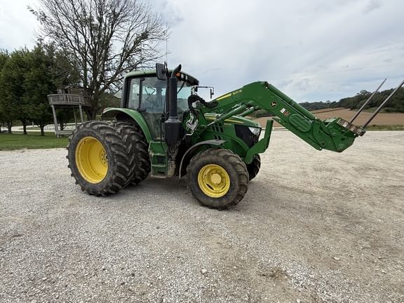 2016 John Deere 6110M Equipment Image0