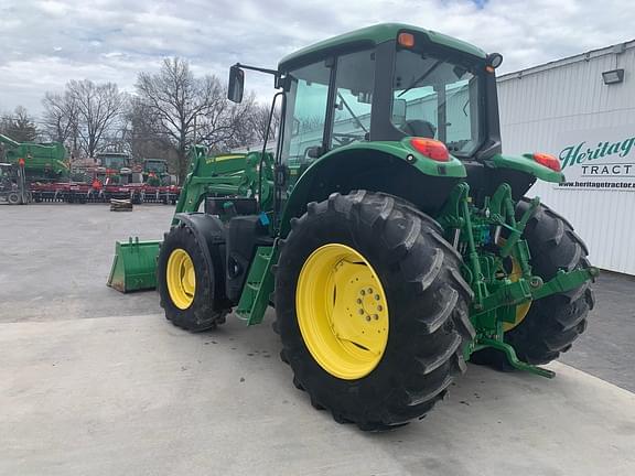Image of John Deere 6110M equipment image 2