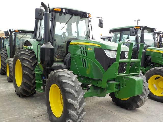 Image of John Deere 6110M equipment image 1