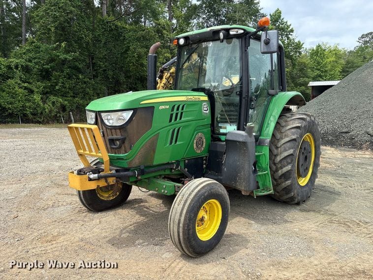 2016 John Deere 6110M Equipment Image0