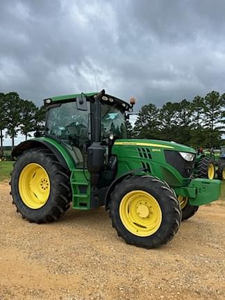 Image of John Deere 6110R equipment image 1
